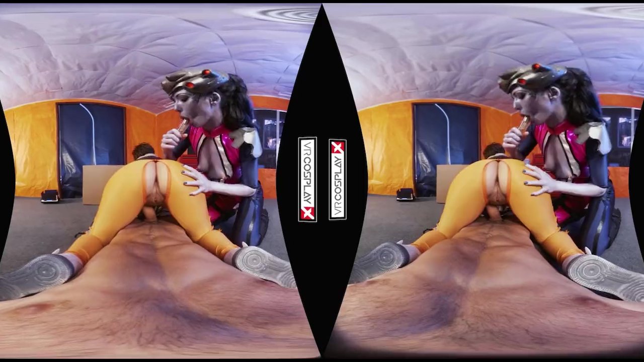 Overwatch Xxx Vr Porn Tracer And Widowmaker Get Fucked On.